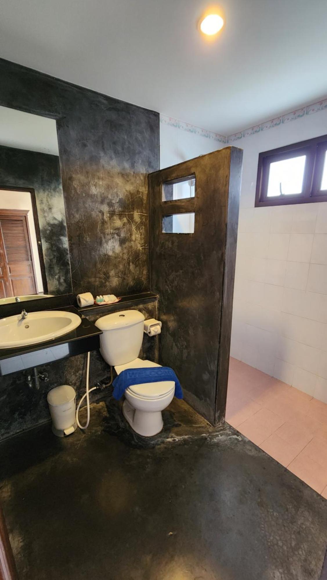 Panupong Hotel Chaweng  Bagian luar foto