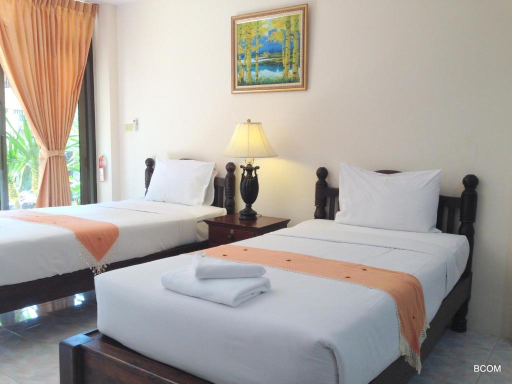 Panupong Hotel Chaweng  Bagian luar foto